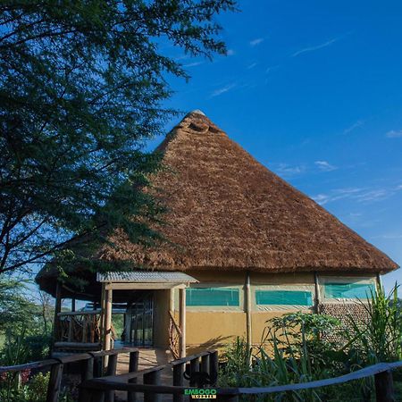 Embogo Safari Lodges Katoke Esterno foto