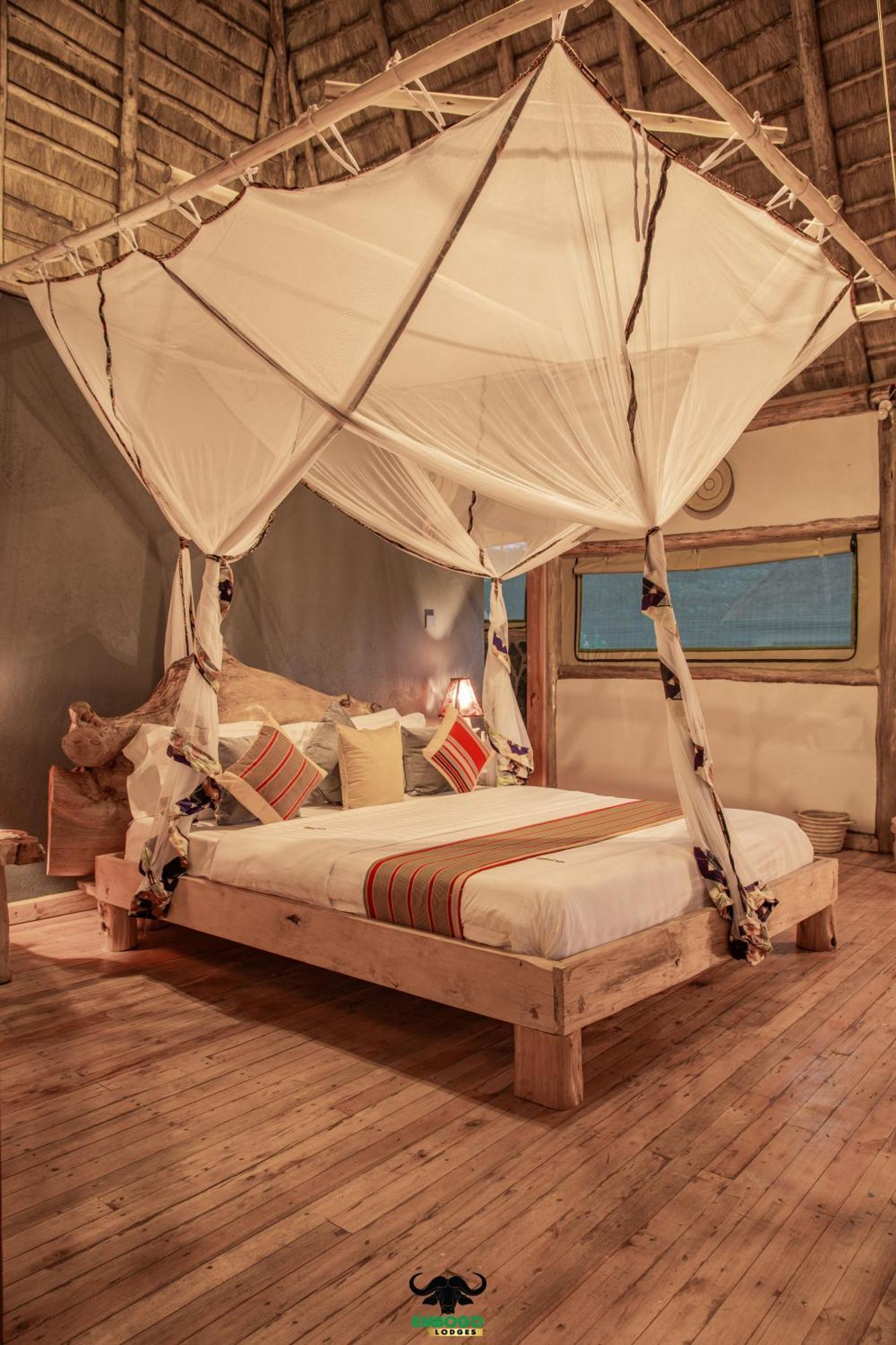 Embogo Safari Lodges Katoke Esterno foto