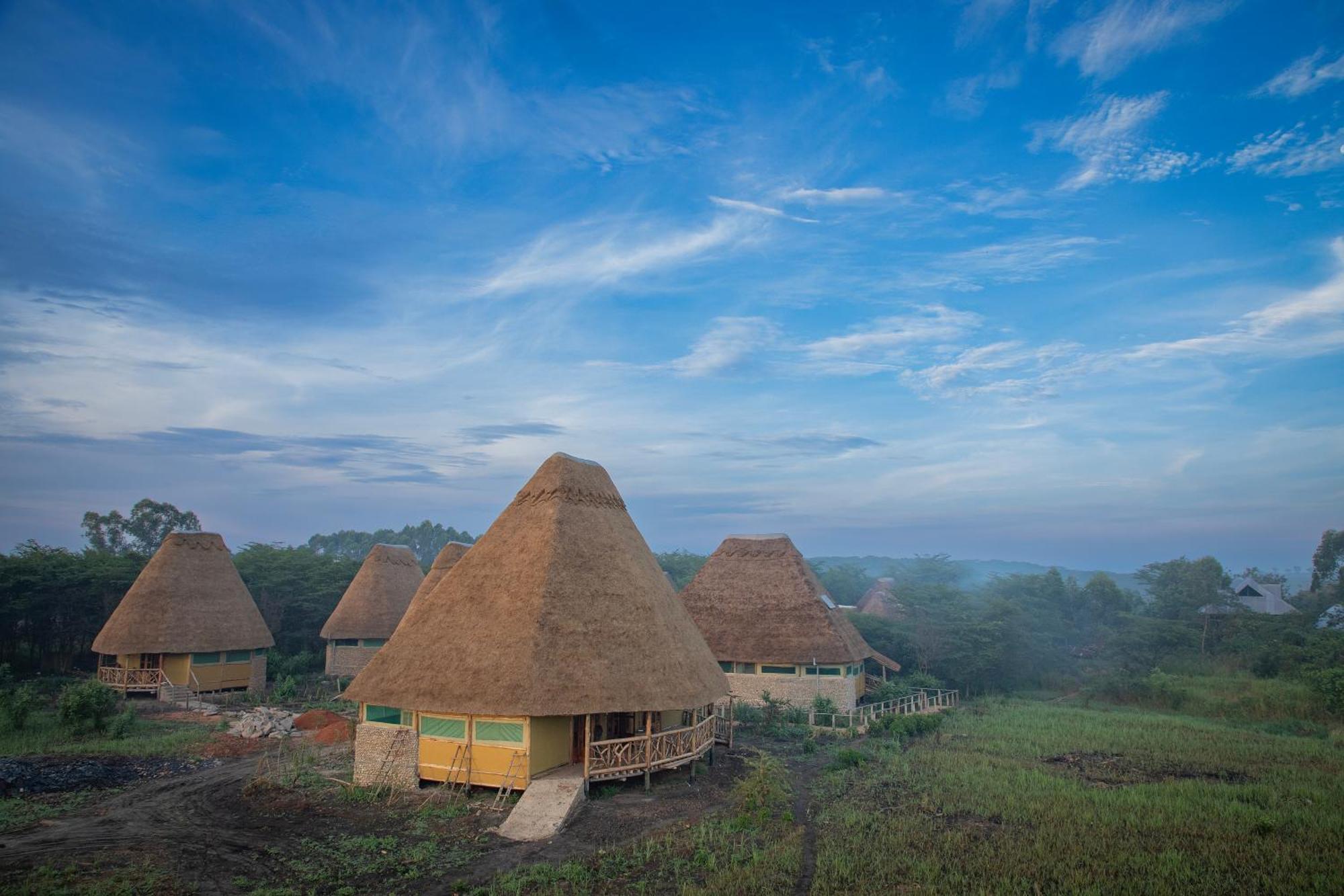 Embogo Safari Lodges Katoke Esterno foto